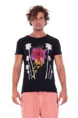 Live your life - Round Neck - Cut Off - Tshirt - Colour Black and Raven Shorts - Colour Clay 2