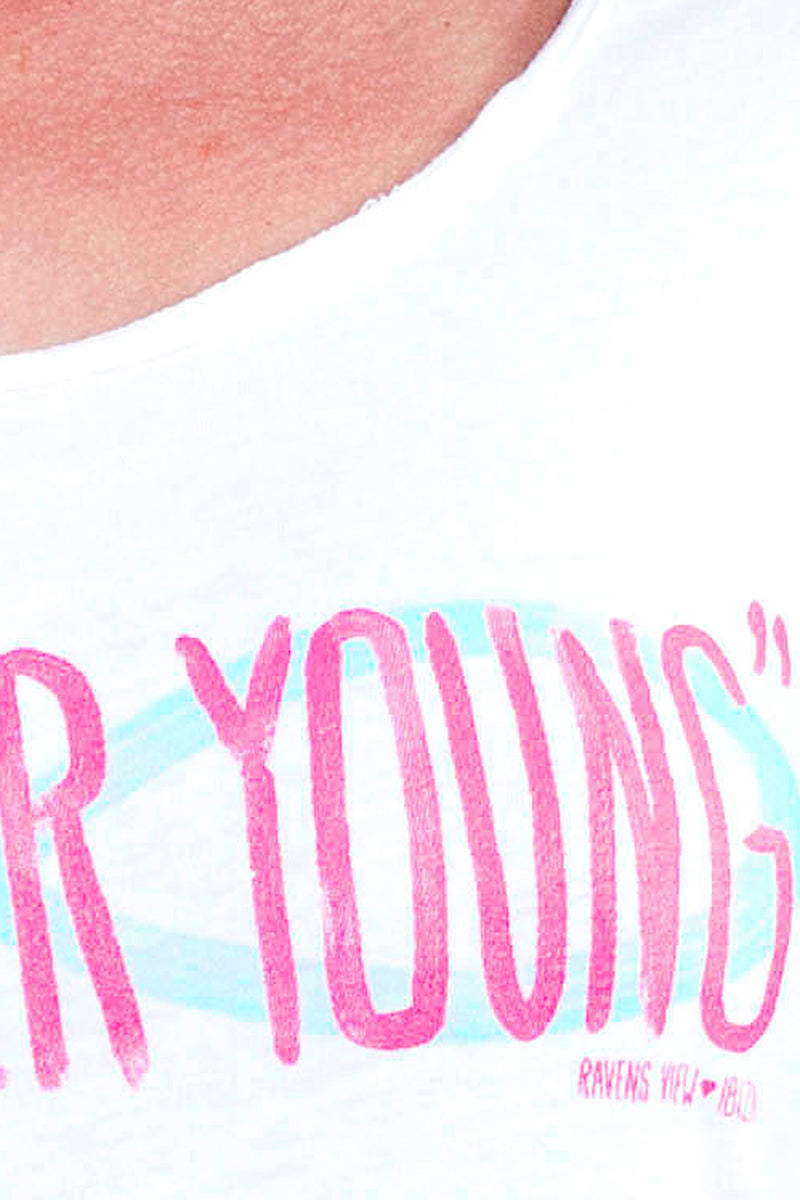 Forever Young - Top - boyfriend tee - Colour White and Short Pants - Colour Antracite - Ravens View - 3