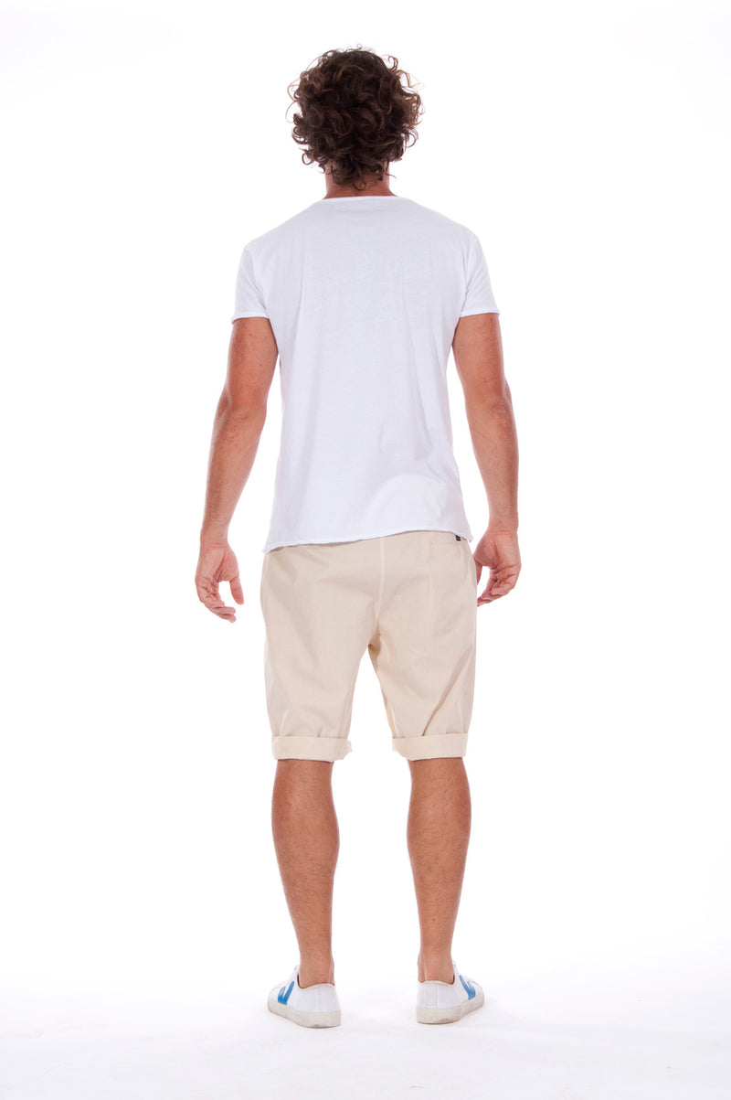 Island Mood - Round Neck - Cut Off - Tshirt - Colour White and Raven Shorts - Colour Sand 4