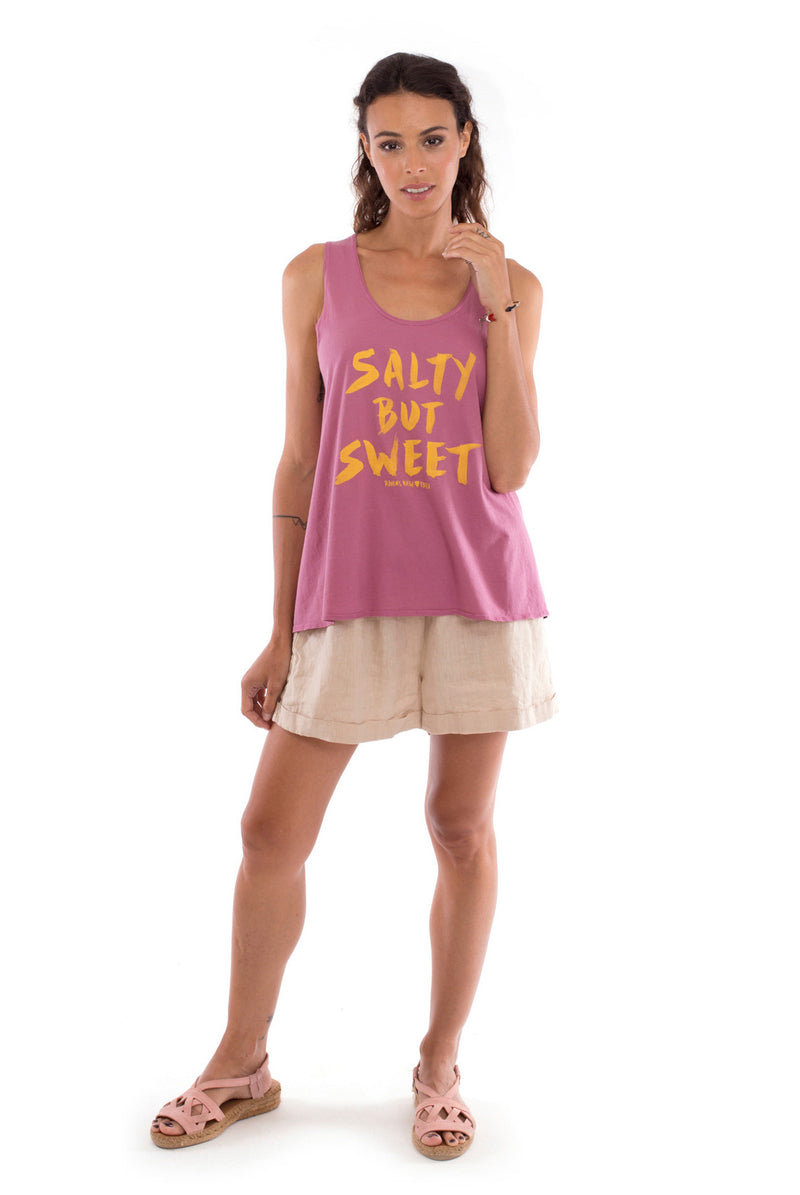 Salty but sweet - Sleeveless - Tank top - Colout Violet and Creta shorts - Colour Sand 1