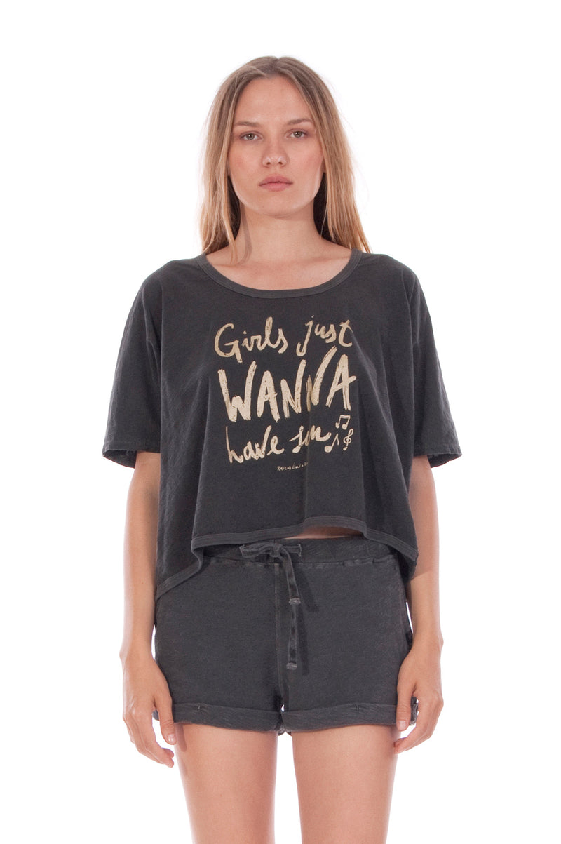 Girls just wanna- Round Neck - Wide - Loose Fit - Top - Colour Anthracite and sunset mini shorts - Colour Anthracite - 2